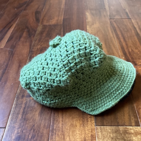 Green Knit Cap- Handmade in Peru - Picture 3 of 5